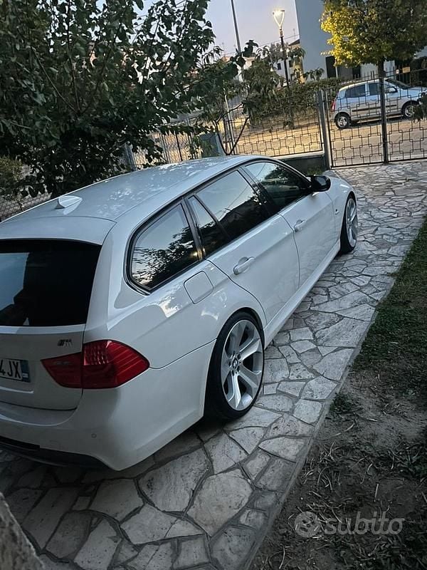 Usata BMW 320 M Performance 184 CV (135 kW) 2010 Bianco Berlina