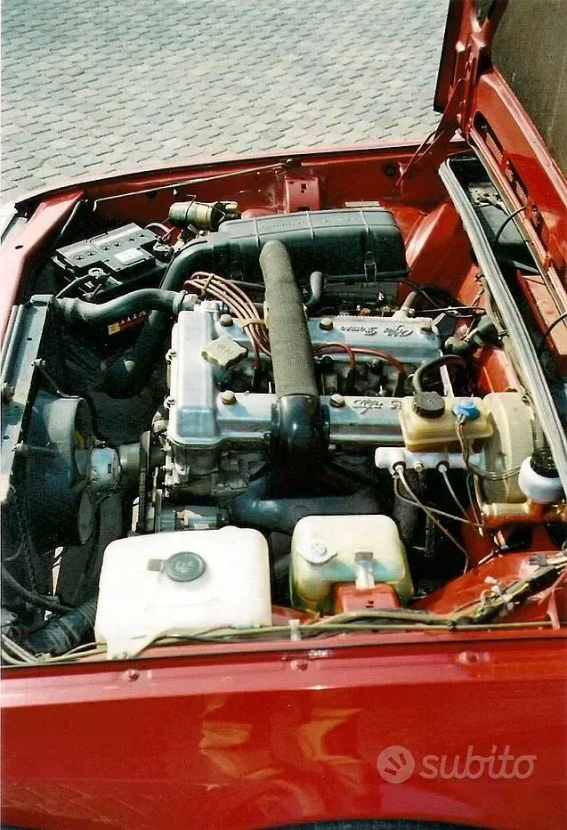 Usata Alfa Romeo Giulietta 1982 Rosso Berlina