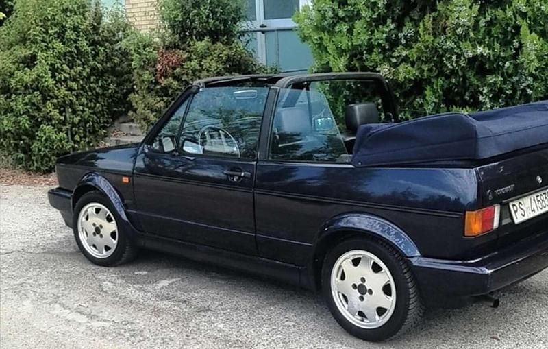 Usata VW Golf Cabriolet Classicline 75 CV (55 kW) 1991 Blu/azzurro Cabrio