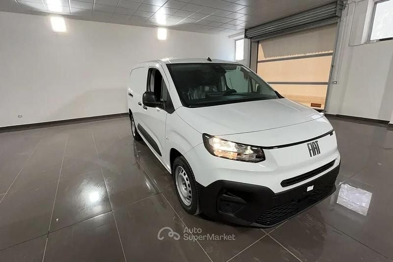 Nuova Fiat Doblò 102 CV (75 kW) 2025 Bianco Monovolume