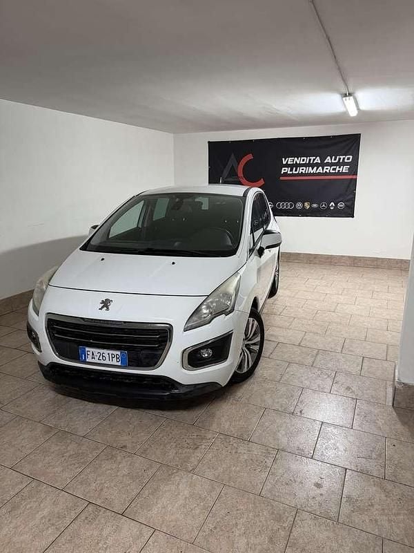 Usata Peugeot 3008 Business-Line 120 CV (88 kW) 2015 Other Monovolume