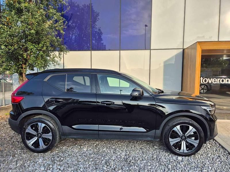 Usata Volvo XC40 Core 80 kW (109 CV) 2023 Onyx black SUV