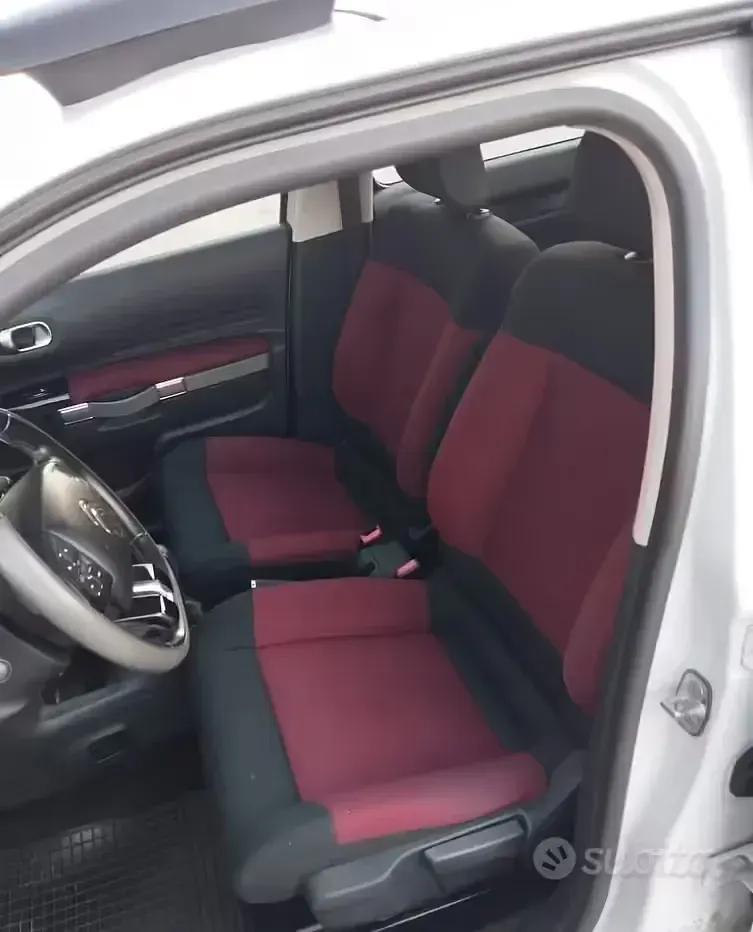 Usata Citroën C4 Cactus 82 CV (60 kW) 2016 Bianco Utilitaria