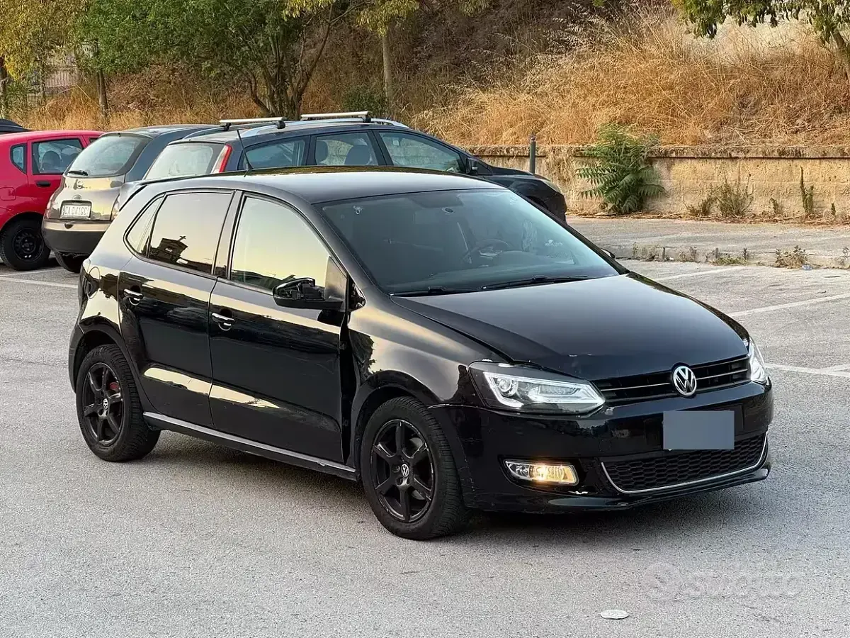 Usata VW Polo 75 CV (55 kW) 2009 Nero Utilitaria