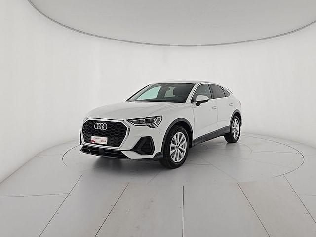 Usata Audi Q3 Sportback Business Plus 150 CV (110 kW) 2023 Bianco ibis SUV
