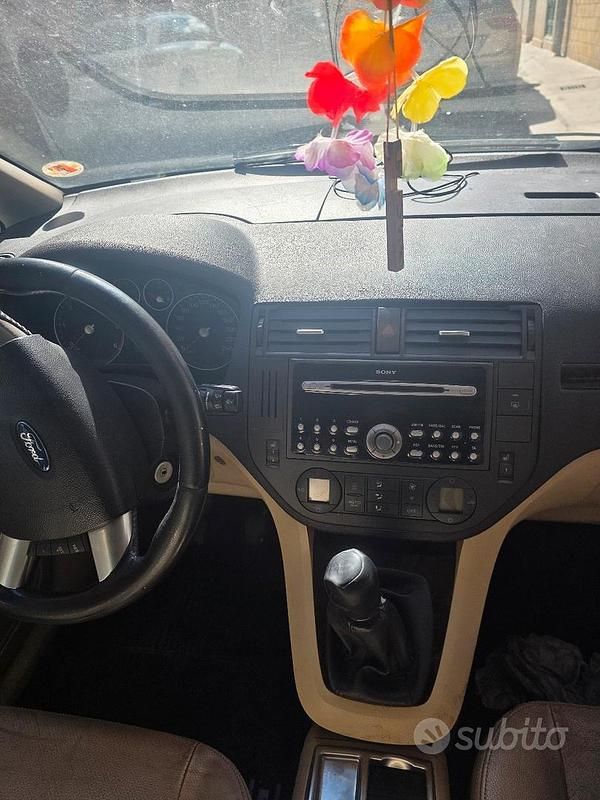 Usata Ford Focus Ghia 2006 Nero Berlina