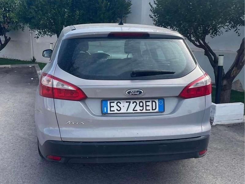 Usata Ford Focus Business Edition 116 CV (85 kW) 2013 Grigio Station wagon