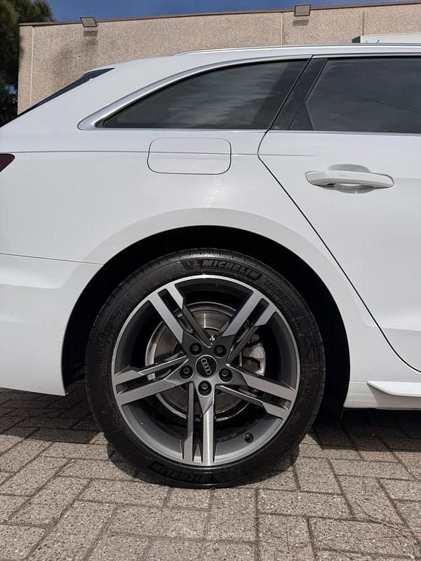 Usata Audi A4 Advanced 150 CV (110 kW) 2023 Bianco Station wagon