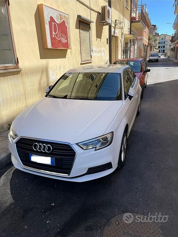 Usata Audi A3 Ambiente 110 CV (80 kW) 2016 Bianco Berlina