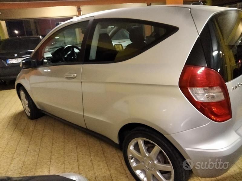 Usata Mercedes A150 2010 Grigio