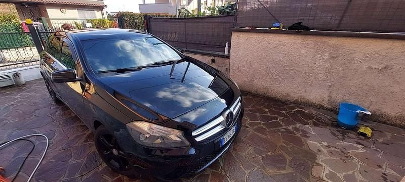 Usata Mercedes A180 Executive 109 CV (80 kW) 2015 Berlina