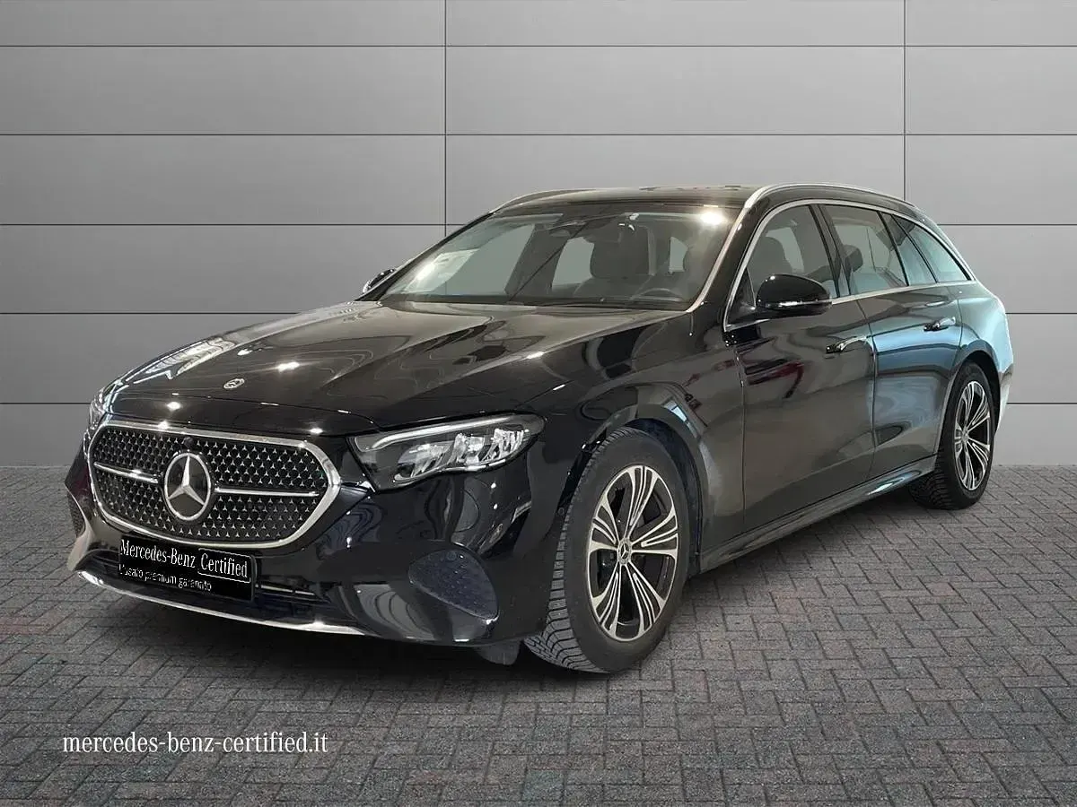Usata Mercedes E220 Advanced 197 CV (144 kW) 2024 Station wagon