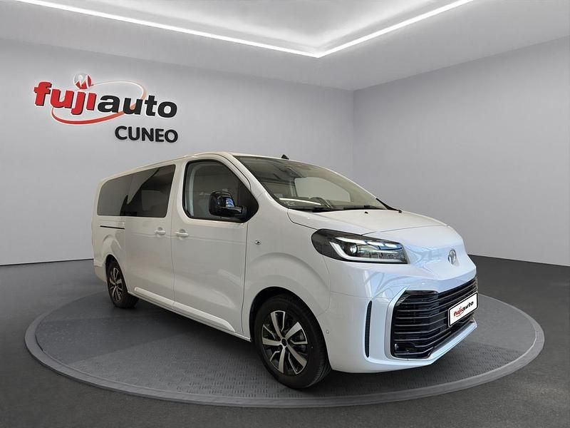 Nuova Toyota Proace Verso Executive 144 CV (105 kW) 2025 Bianco Station wagon