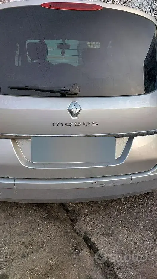 Usata Renault Modus 75 CV (55 kW) 2008 Grigio Monovolume