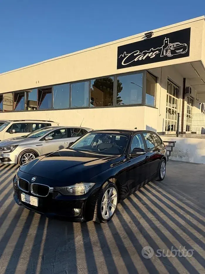 Usata BMW 316 Sport Line 116 CV (85 kW) 2013 Bluazzurro Station wagon