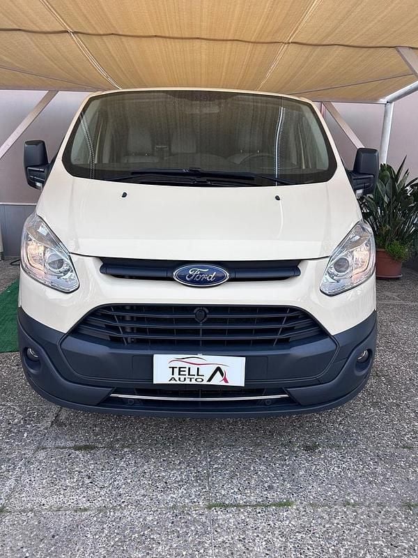 Usata Ford Transit 131 CV (96 kW) 2018 Nero Station wagon