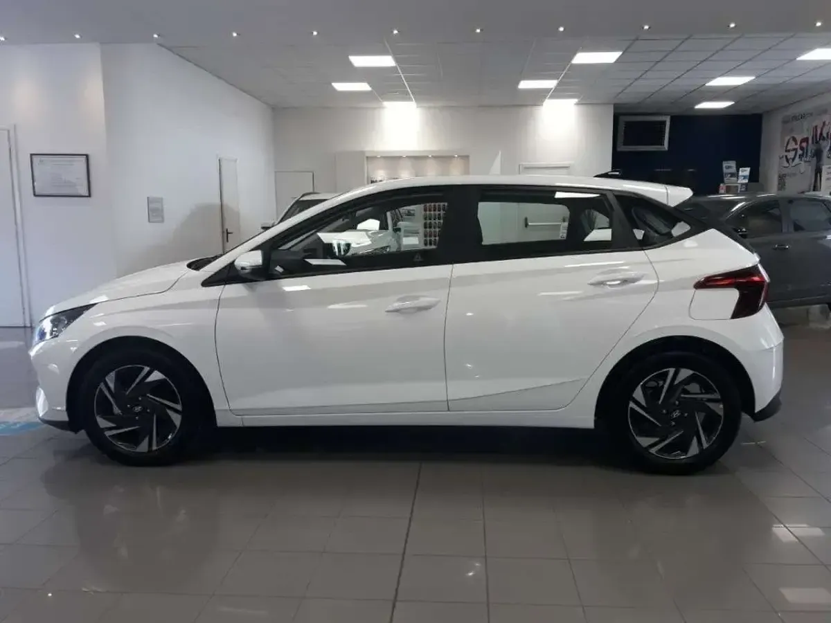 Nuova Hyundai i20 90 CV (66 kW) 2026 Vari colori Utilitaria