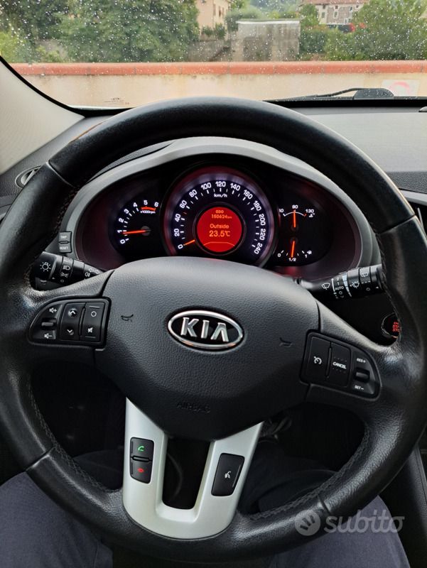 Usata Kia Sportage 116 CV (85 kW) 2012 Bianco SUV
