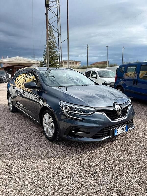 Usata Renault Mégane GrandTour Business 115 CV (84 kW) 2020 Grigio Station wagon