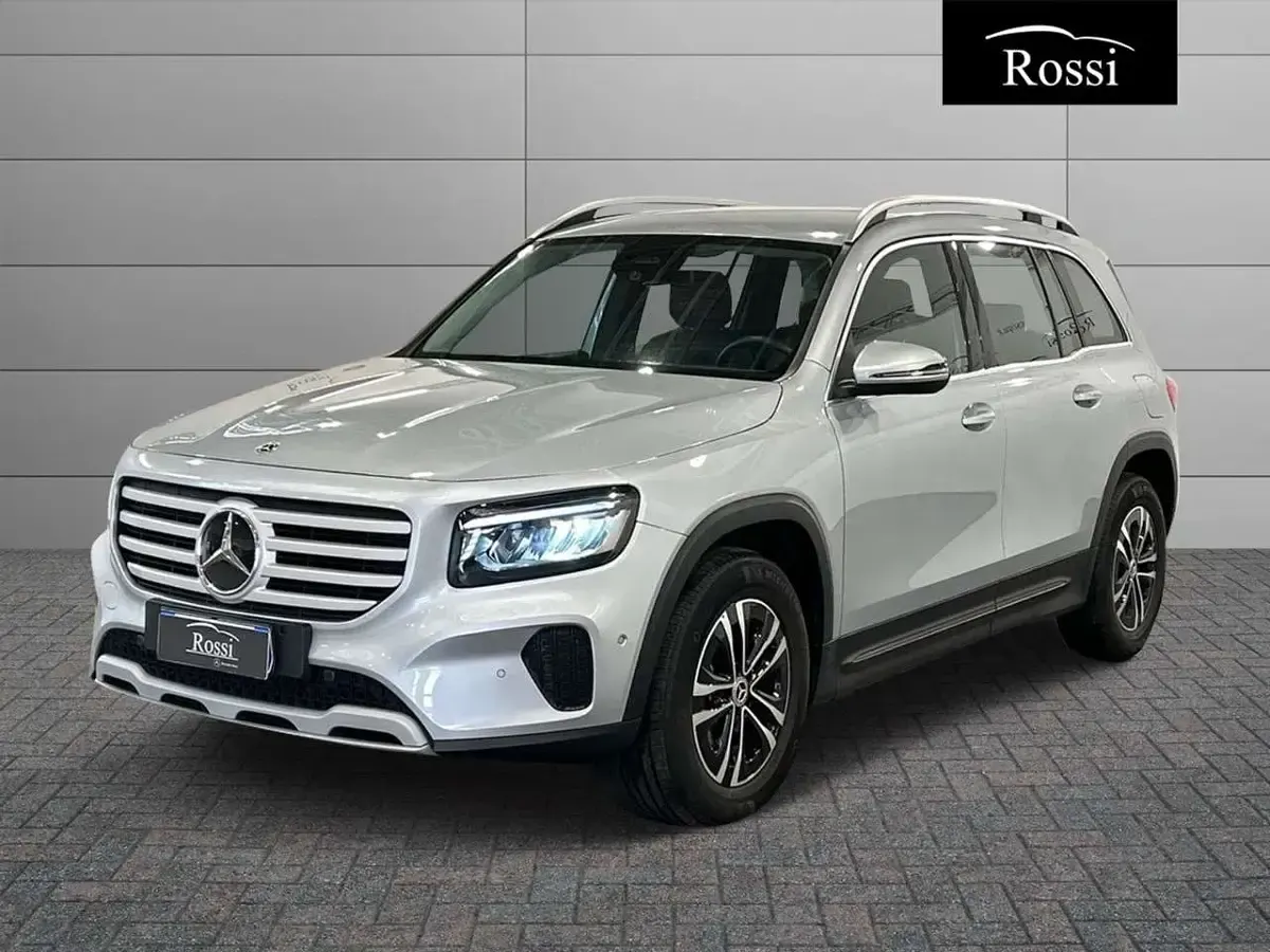 Usata Mercedes GLB180 Advanced 116 CV (85 kW) 2025 SUV