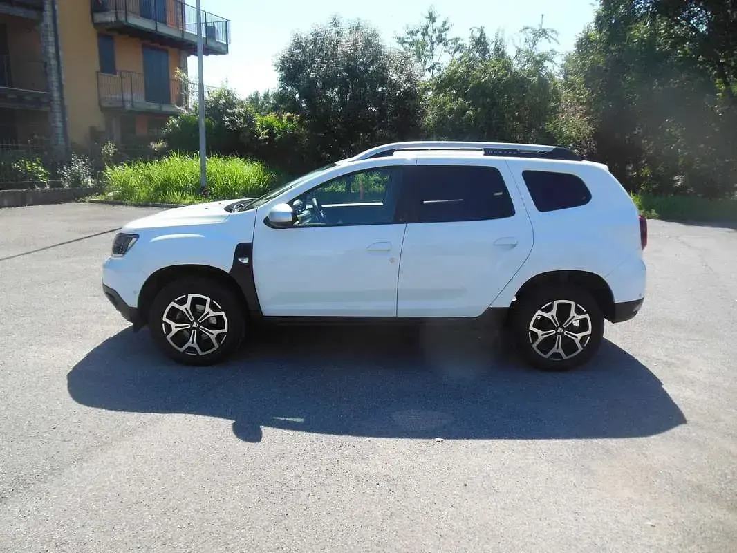 Usata Dacia Duster 101 CV (74 kW) 2020 Bianco SUV