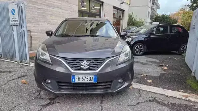 Usata Suzuki Baleno 90 CV (66 kW) 2018 Grigio Berlina