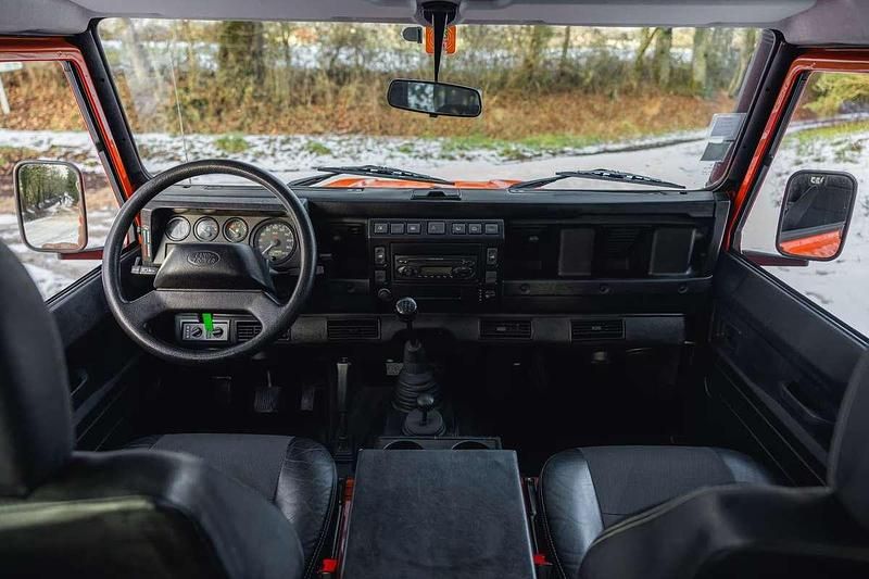 Usata Land Rover Defender SE 122 CV (89 kW) 2006 Grigio Station wagon