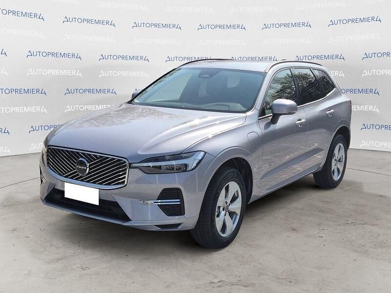 Nuova Volvo XC60 Core 349 CV (256 kW) 2025 Bianco SUV