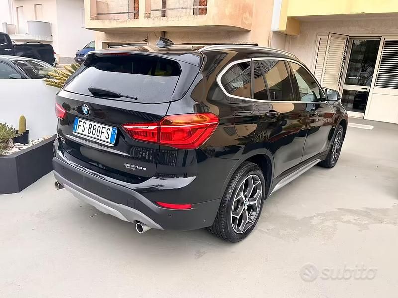 Usata BMW X1 150 CV (110 kW) 2018 Nero SUV