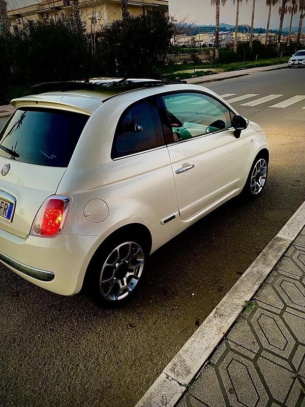 Usata Fiat 500 Lounge 95 CV (69 kW) 2013 Bianco Berlina