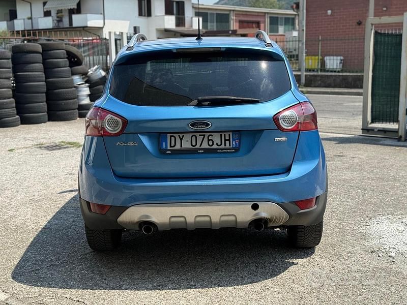 Usata Ford Kuga Titanium 136 CV (100 kW) 2008 Blu SUV