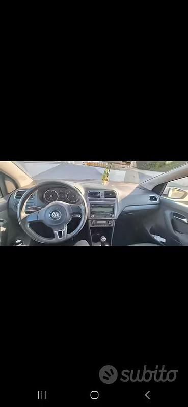 Usata VW Polo 90 CV (66 kW) 2010 Bianco Utilitaria