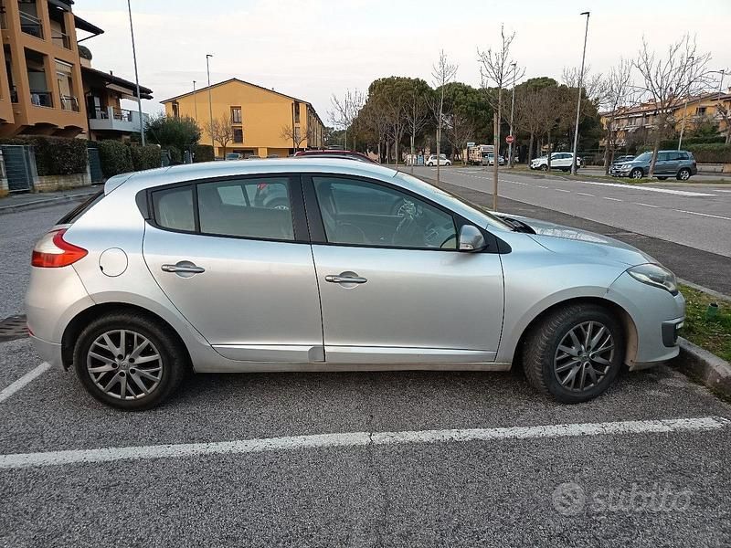 Usata Renault Mégane GT GT 110 CV (80 kW) 2014 Grigio Coupé
