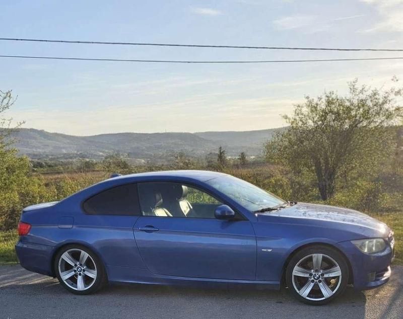 Usata BMW 320 Efficient Dynamics 184 CV (135 kW) 2011 Coupé