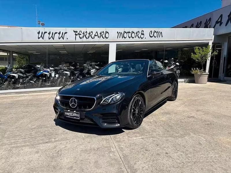 Usata Mercedes E220 Premium Plus 194 CV (142 kW) 2018 Nero Cabrio