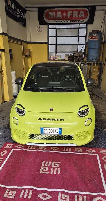 Usata Abarth 500e Turismo 47 kW (64 CV) 2023 Utilitaria