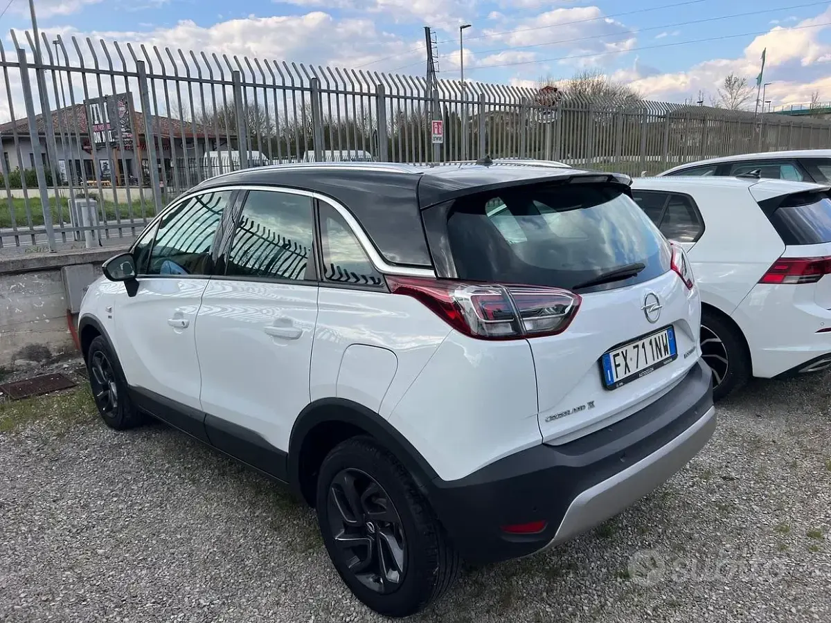Usata Opel Crossland X Ultimate 102 CV (75 kW) 2019 Bianco SUV