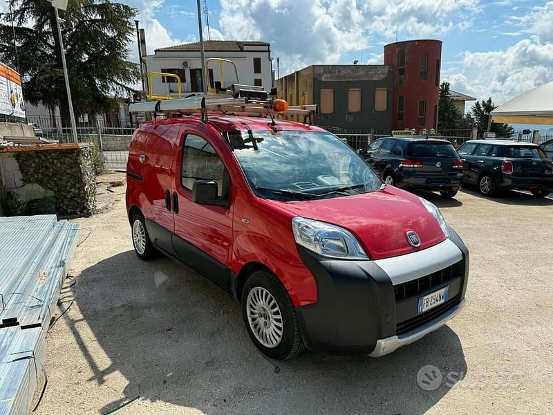 Usata Fiat Fiorino 95 CV (69 kW) 2015 Rosso Monovolume