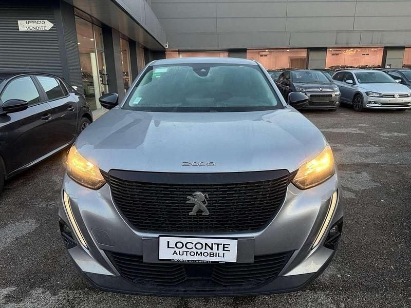 Usata Peugeot 2008 Allure 131 CV (96 kW) 2022 Argento SUV