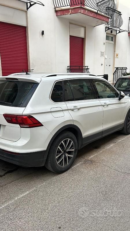 Usata VW Tiguan Business 115 CV (84 kW) 2019 Bianco SUV