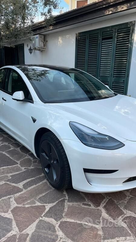 Usata Tesla Model 3 208 kW (283 CV) 2023 Bianco Berlina