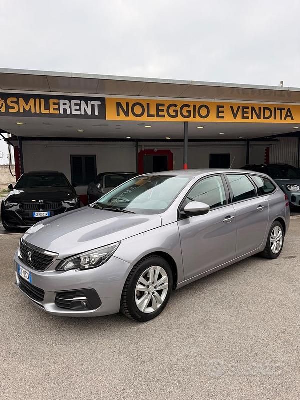 Usata Peugeot 308 Business-Line 130 CV (95 kW) 2021 Grigio Station wagon