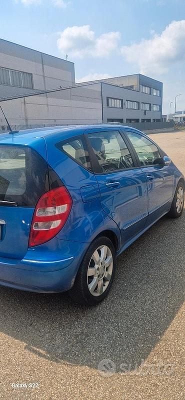 Usata Mercedes A200 193 CV (141 kW) 2007 Blu Utilitaria