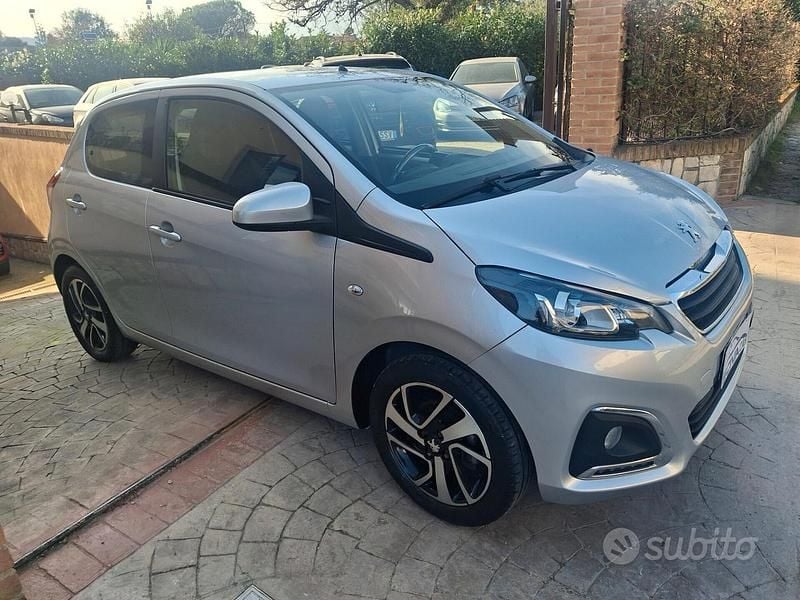 Usata Peugeot 108 Allure 72 CV (52 kW) 2019 Grigio Berlina