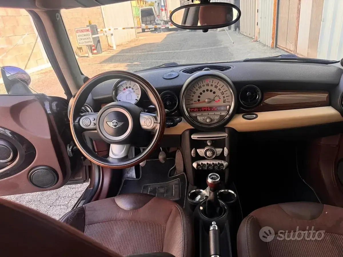 Usata Mini Cooper D Clubman 109 CV (80 kW) 2010 Marrone Station wagon