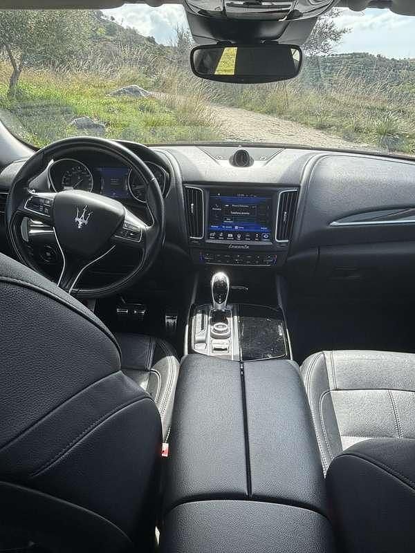 Usata Maserati Levante 250 CV (183 kW) 2018 SUV