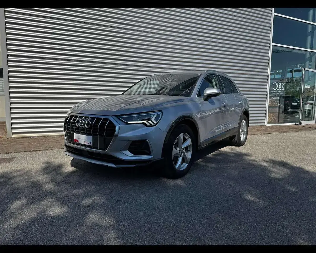 Usata Audi Q3 Advanced 150 CV (110 kW) 2025 Argento SUV