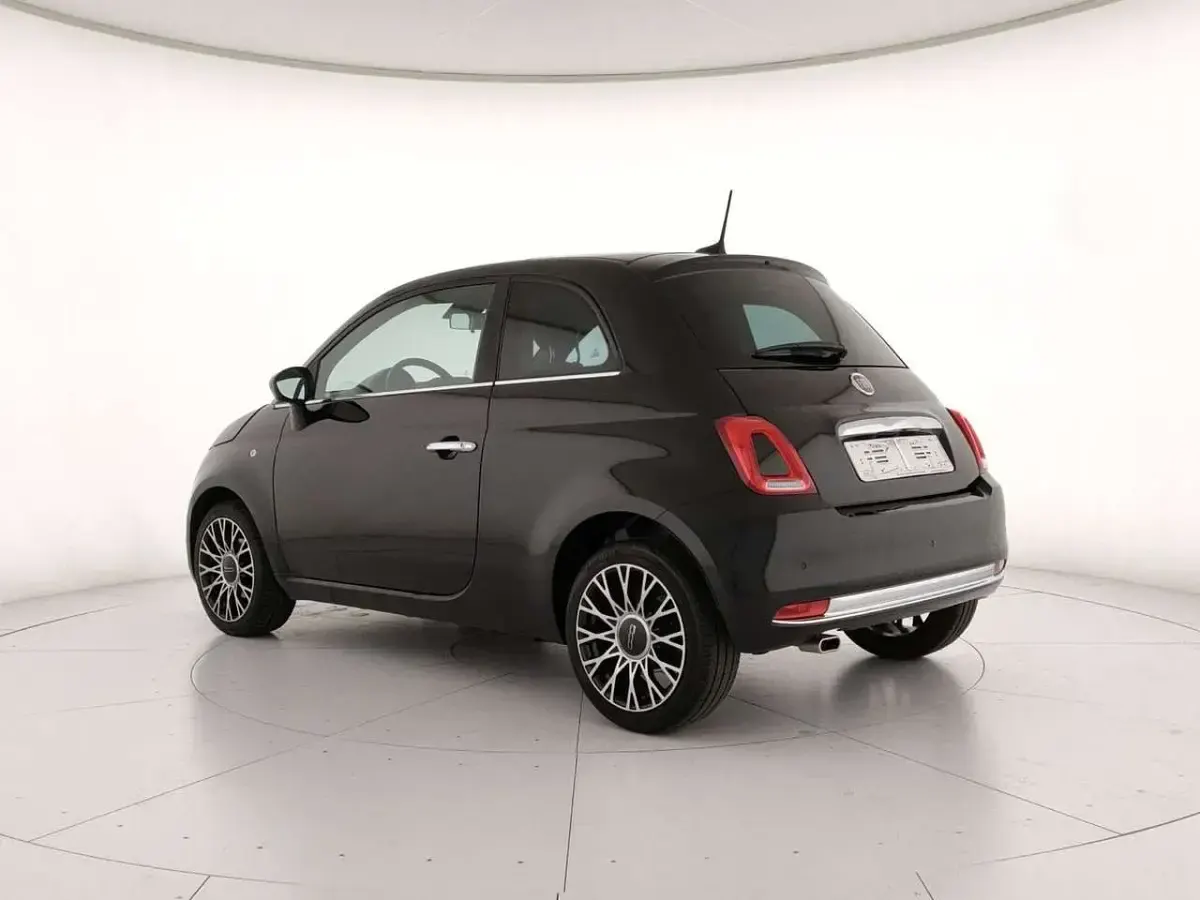 Usata Fiat 500 Dolcevita 69 CV (50 kW) 2023 Bleu Utilitaria