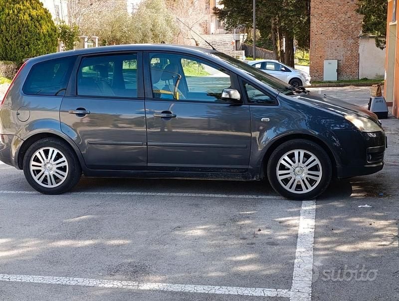 Usata Ford C-MAX Ghia 109 CV (80 kW) 2004 Grigio Monovolume