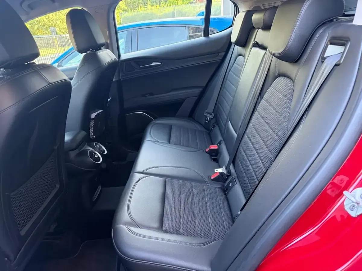 Usata Alfa Romeo Stelvio Executive 190 CV (139 kW) 2021 Rosso SUV